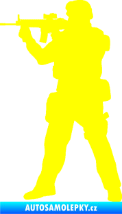 Samolepka Voják 006 levá žlutá citron