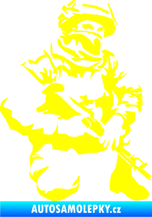 Samolepka Voják 008 pravá žlutá citron
