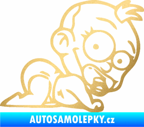 Samolepka Dítě v autě 067 pravá lezoucí miminko zlatá metalíza