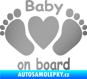 Samolepka Baby on board 004 s textem nožičky se srdíčkem stříbrná metalíza