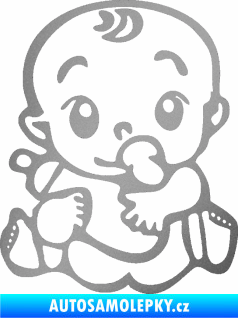 Samolepka Dítě v autě 069 levá mimčo s lahvičkou stříbrná metalíza