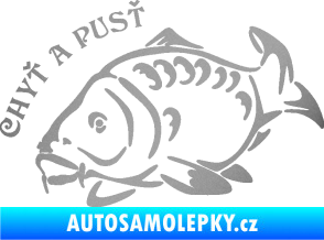 Samolepka Kapr 007 chyť a pusť stříbrná metalíza