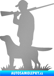 Samolepka Myslivec 005 levá se psem na lovu stříbrná metalíza