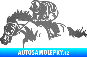 Samolepka Kůň 075 levá závod s jezdcem, dostihy grafitová metalíza
