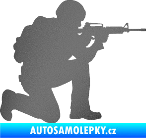 Samolepka Voják 007 pravá grafitová metalíza