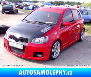 Samolepka Toyota Yaris - přední pískované sklo