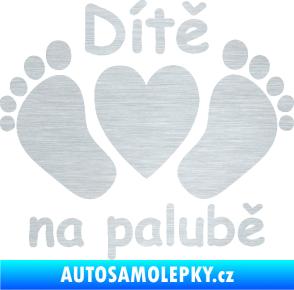 Samolepka Dítě v autě 089 nožičky s nápisem škrábaný hliník