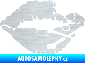 Samolepka Lebka polibek pravá škrábaný hliník
