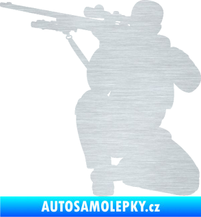 Samolepka Voják 010 levá sniper škrábaný hliník
