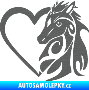 Samolepka Koník love 001 pravá hříbátko v srdíčku škrábaný titan
