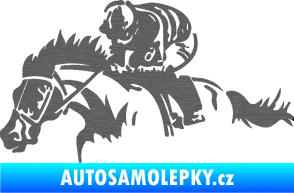 Samolepka Kůň 075 levá závod s jezdcem, dostihy škrábaný titan