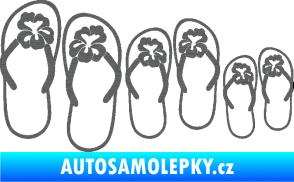 Samolepka Rodina v autě botičky 002 škrábaný titan