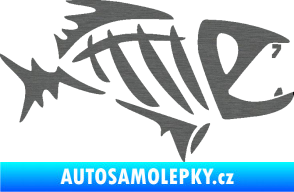 Samolepka Ryba kostra  007 pravá škrábaný titan