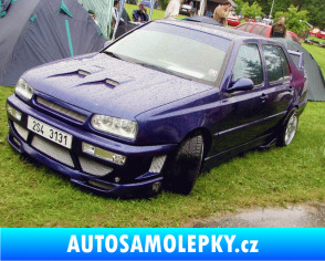 Samolepka Volkswagen Vento - přední škrábaný kov černý