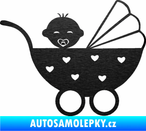 Samolepka Dítě v autě 070 pravá kočárek s miminkem škrábaný kov černý