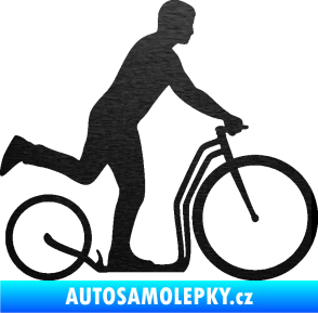 Samolepka Koloběžka 001 pravá jízda  škrábaný kov černý