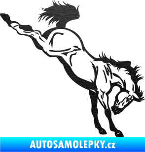 Samolepka Kůň 052 pravá vykopává zadní nohy škrábaný kov černý