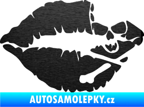 Samolepka Lebka polibek pravá škrábaný kov černý
