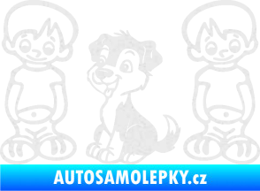 Samolepka Dítě v autě 103 levá dva kluci a pes Ultra Metalic bílá