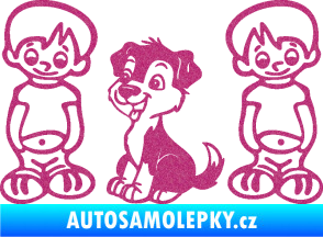 Samolepka Dítě v autě 103 levá dva kluci a pes Ultra Metalic růžová