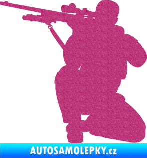Samolepka Voják 010 levá sniper Ultra Metalic růžová