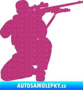 Samolepka Voják 010 pravá sniper Ultra Metalic růžová