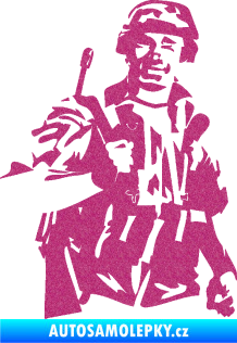 Samolepka Voják 014 pravá Ultra Metalic růžová