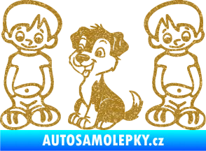 Samolepka Dítě v autě 103 levá dva kluci a pes Ultra Metalic zlatá