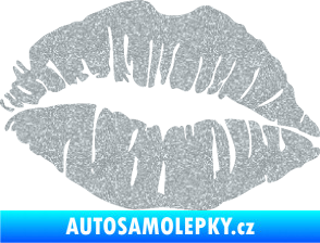 Samolepka Pusa 002 levá otisk rtů Ultra Metalic stříbrná metalíza
