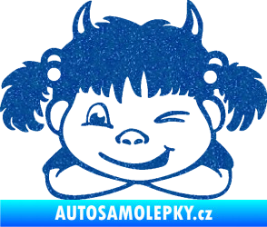 Samolepka Dítě v autě 056 levá holčička čertice Ultra Metalic modrá