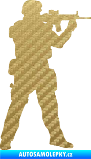 Samolepka Voják 006 pravá 3D karbon zlatý