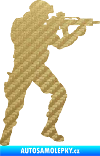 Samolepka Voják 011 pravá  3D karbon zlatý