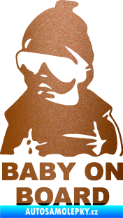Samolepka Baby on board 002 levá s textem miminko s brýlemi měděná metalíza