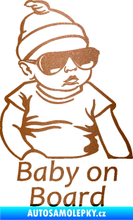Samolepka Baby on board 003 pravá s textem miminko s brýlemi měděná metalíza