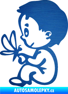 Samolepka Dítě v autě 044 levá kluk s motýlem škrábaný kov modrý