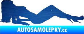 Samolepka Erotická žena 046 pravá škrábaný kov modrý