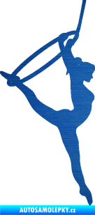 Samolepka Gymnastka 004 pravá cvičení s kruhem škrábaný kov modrý