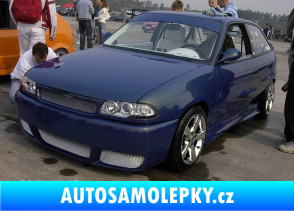 Samolepka Opel Astra F - přední škrábaný kov modrý