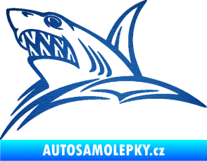Samolepka Žralok 020 levá v moři škrábaný kov modrý