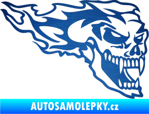 Samolepka Zubatej pravá lebka v plamenech škrábaný kov modrý