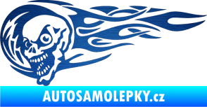 Samolepka Zubatka levá lebka v plamenech škrábaný kov modrý