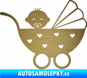 Samolepka Dítě v autě 070 pravá kočárek s miminkem škrábaný kov zlatý