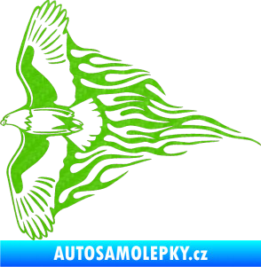 Samolepka Animal flames 019 levá letící orel 3D karbon zelený kawasaki