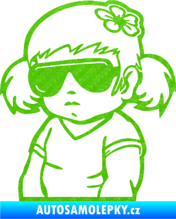 Samolepka Dítě v autě 057 levá holčička s brýlemi 3D karbon zelený kawasaki