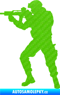 Samolepka Voják 011 levá  3D karbon zelený kawasaki