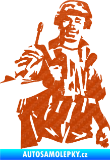 Samolepka Voják 014 pravá 3D karbon oranžový