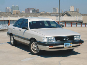 Audi 100 - přední